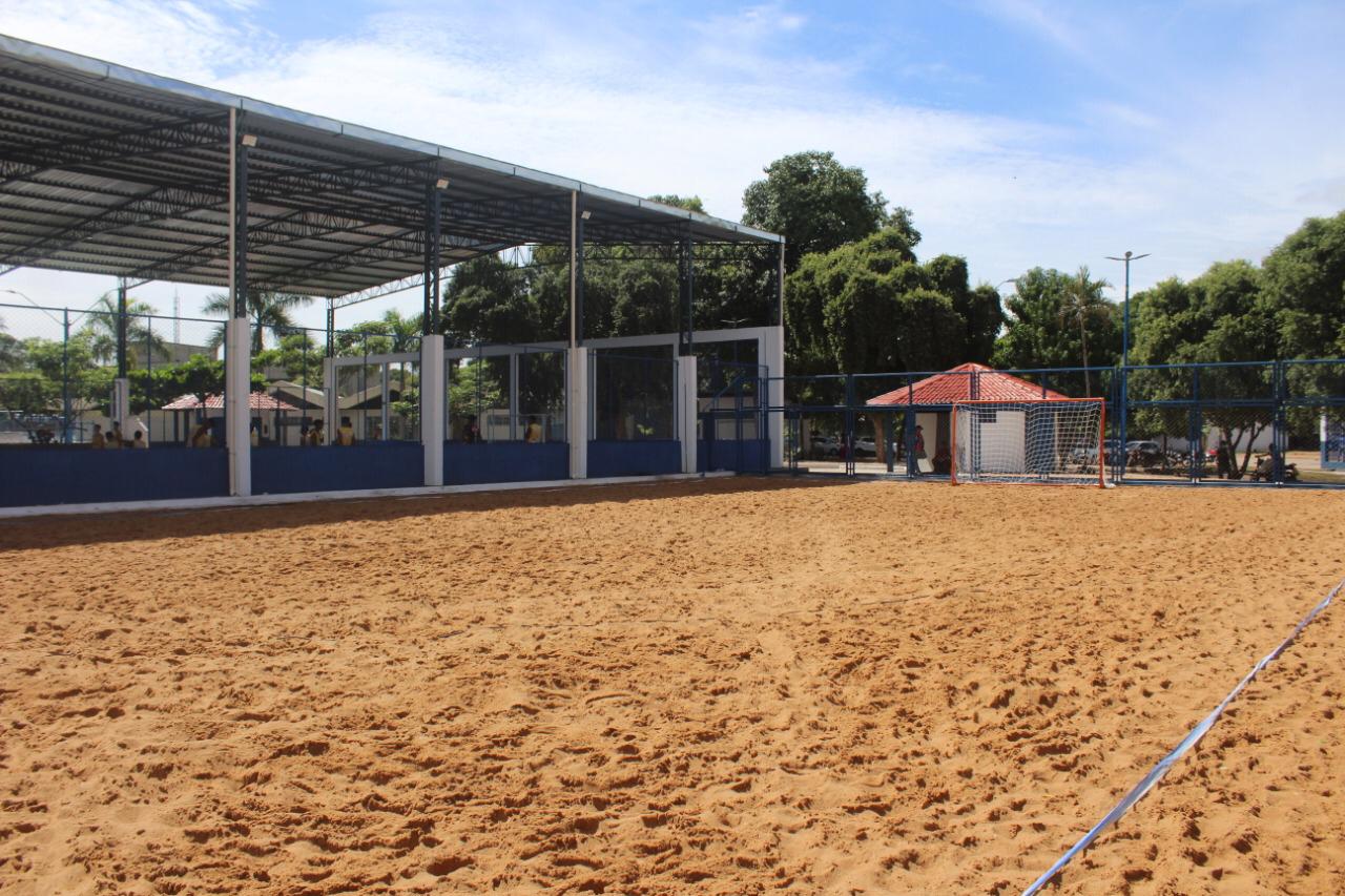 Prefeito Assis Ramos Inaugura Quadra E Reforma Da Pra A Man Garrincha