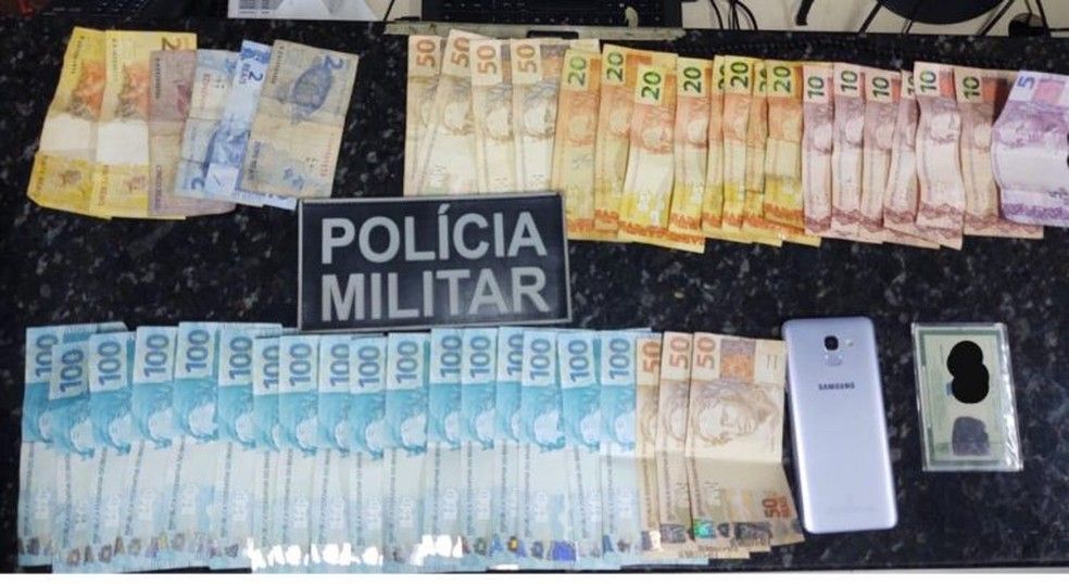 Dupla é detida com mais de R$ 1 mil em cédulas falsas no interior do Maranhão