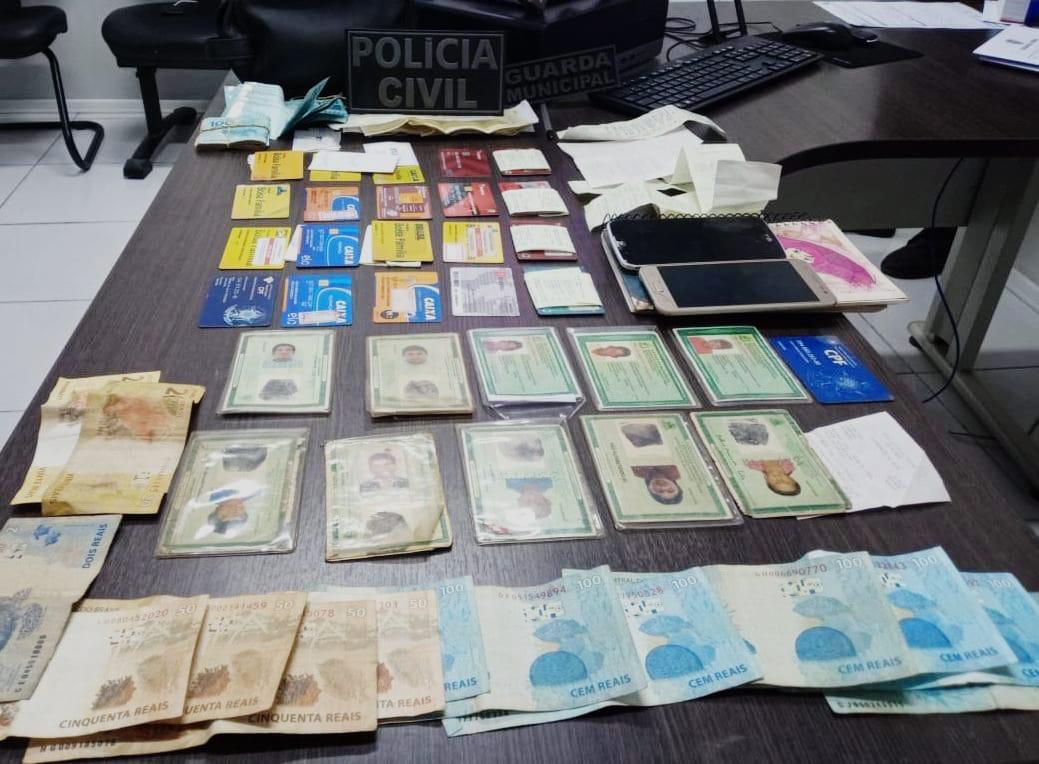 AGIOTAGEM: Após ordem da Justiça, Polícia Civil prende homem com vários cartões e documentos em Barra do Corda