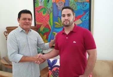 Prefeito eleito Rigo Teles anuncia o engenheiro Felipe Vieira para o cargo de secretário de infraestrutura