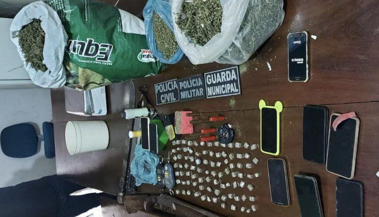 Polícia prende cinco pessoas por tráfico de drogas e corrupção de menores em Grajaú