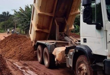 Prefeito Júnior do Posto realiza várias ações em Itaipava do Grajaú