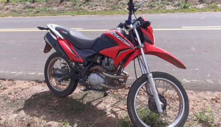 Polícia Militar prende em Jenipapo dos Vieiras homem que trafegava em rodovia com uma motocicleta roubada