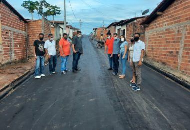Prefeito Fernando Pessoa dá início à pavimentação asfáltica do Residencial Cleones em Tuntum