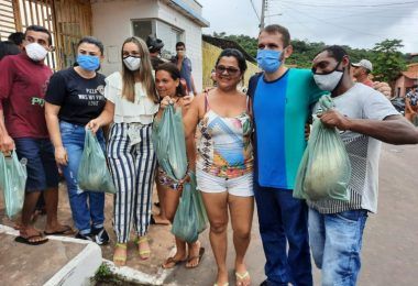 Prefeito Fernando Pessoa entrega 10 mil kg de peixes para famílias carentes em Tuntum