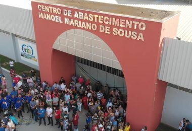 Prefeito Rigo Teles entrega várias obras no aniversário de 186 anos de Barra do Corda