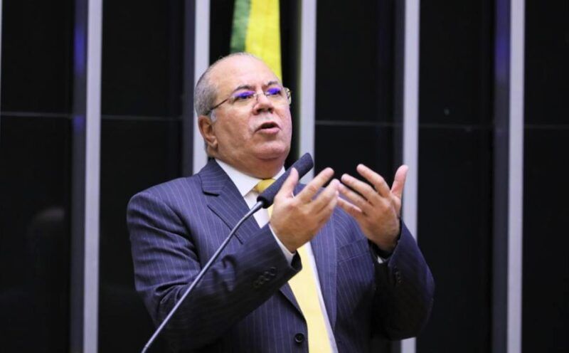 Hildo Rocha defende conclusão da refinaria de Bacabeira: “ajudaria no controle de preços do diesel”