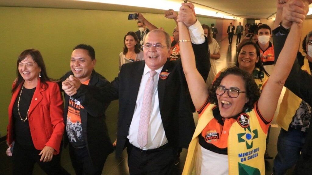 Vitória assegurada: PEC dos Agentes de Saúde é aprovada em Brasília com apoio do deputado Hildo Rocha