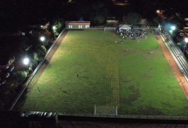 Prefeito Rigo Teles e Hildo Rocham entregam estádio de futebol em Barra do Corda 