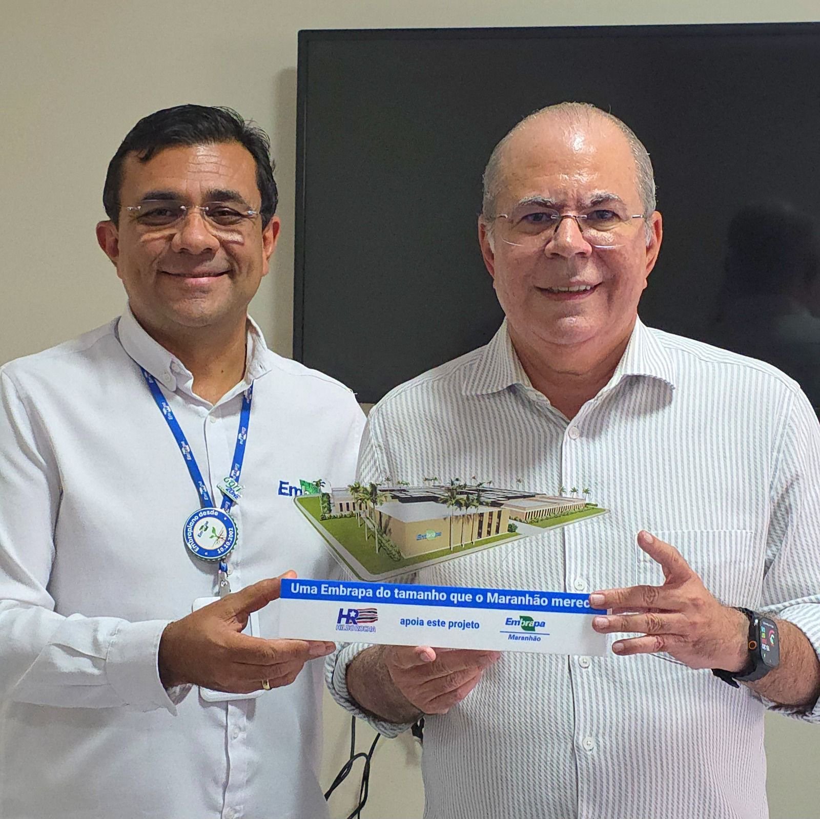 hildo-rocha-se-reune-com-a-emb