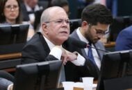 hildo-rocha-defende-o-fim-da-e