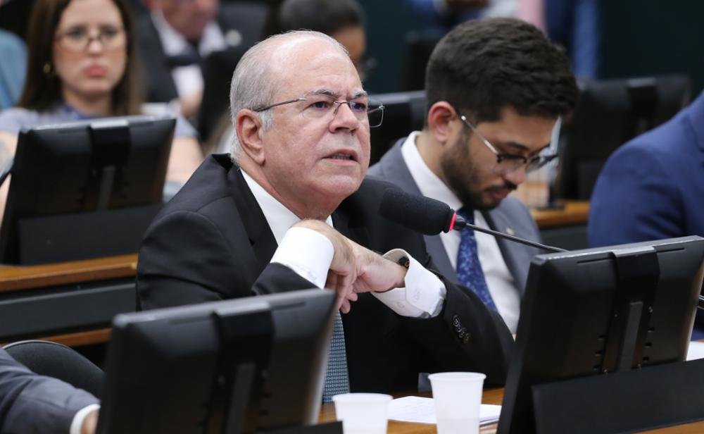 hildo-rocha-defende-o-fim-da-e